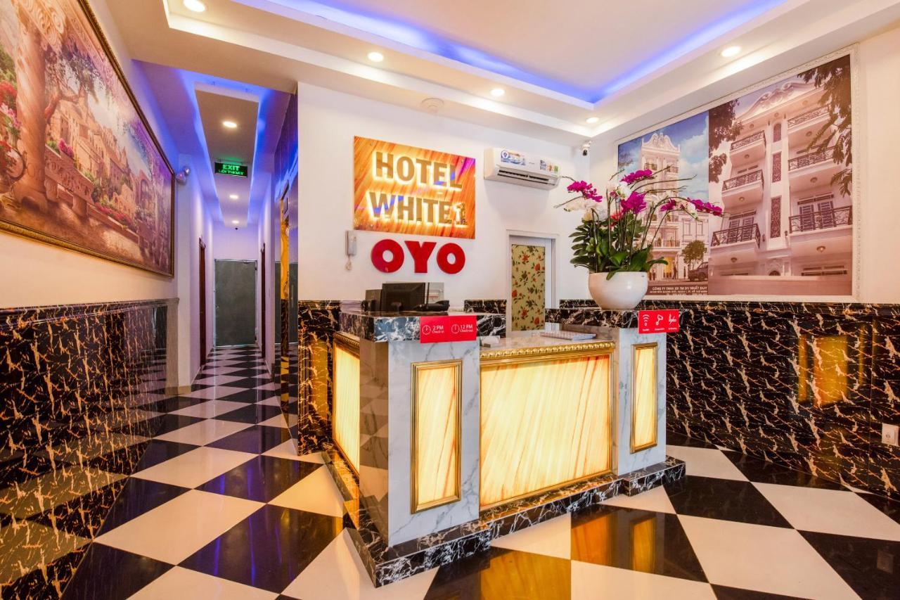 Oyo 471 White 1 Hotel Bandar Ho Chi Minh Luaran gambar