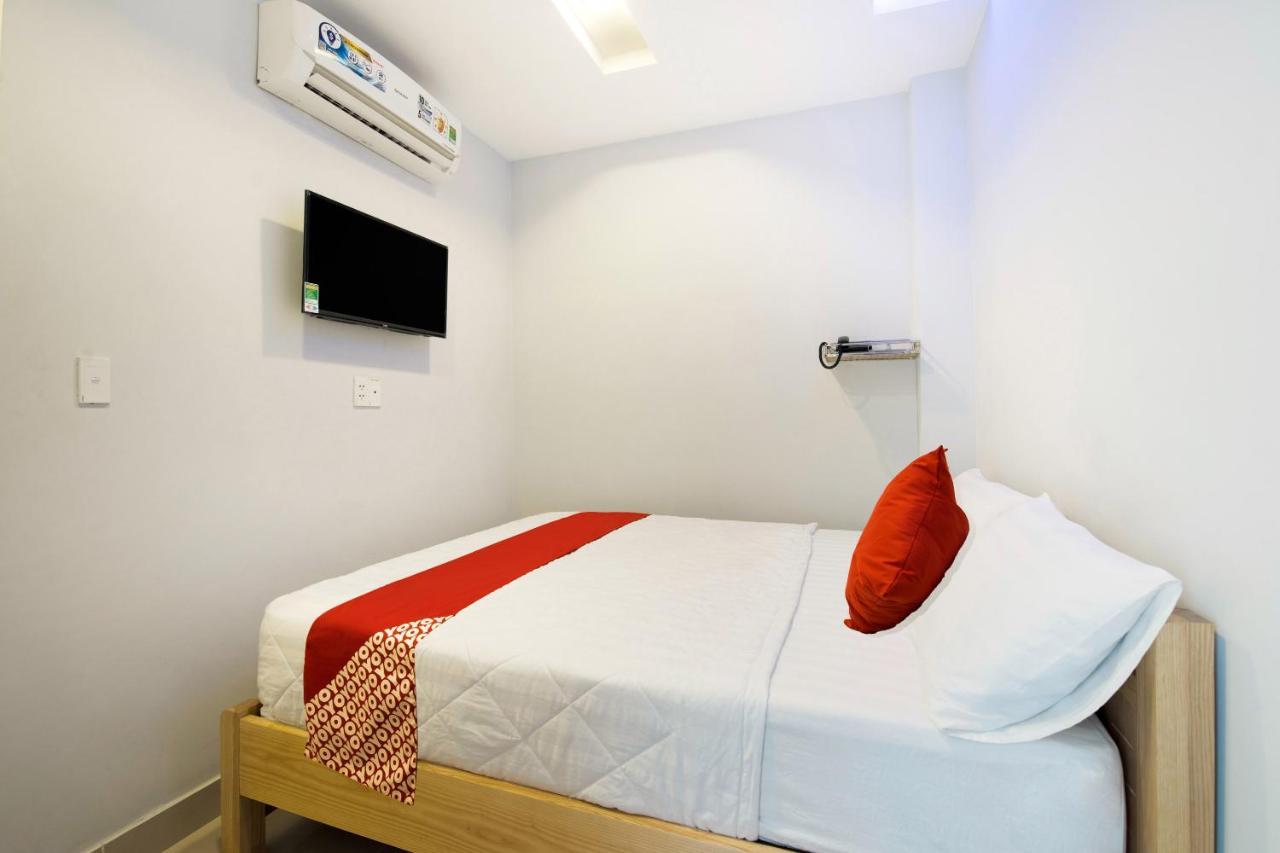 Oyo 471 White 1 Hotel Bandar Ho Chi Minh Luaran gambar